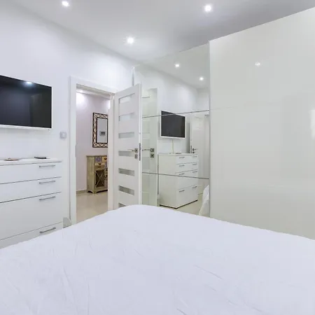 Appartement Comfy 2br In The Centre With Wifi & Ac By 360 Estates San Pawl il-Baħar