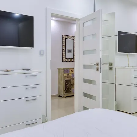 Comfy 2br In The Centre With Wifi & Ac By 360 Estates * Σεντ Πόλς Μπέι