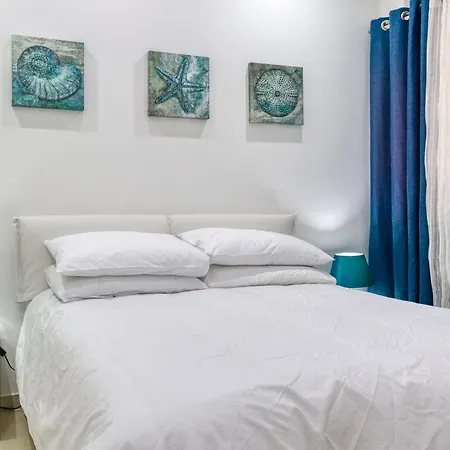 Comfy 2br In The Centre With Wifi & Ac By 360 Estates Appartement San Pawl il-Baħar