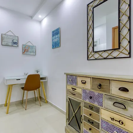 Comfy 2br In The Centre With Wifi & Ac By 360 Estates